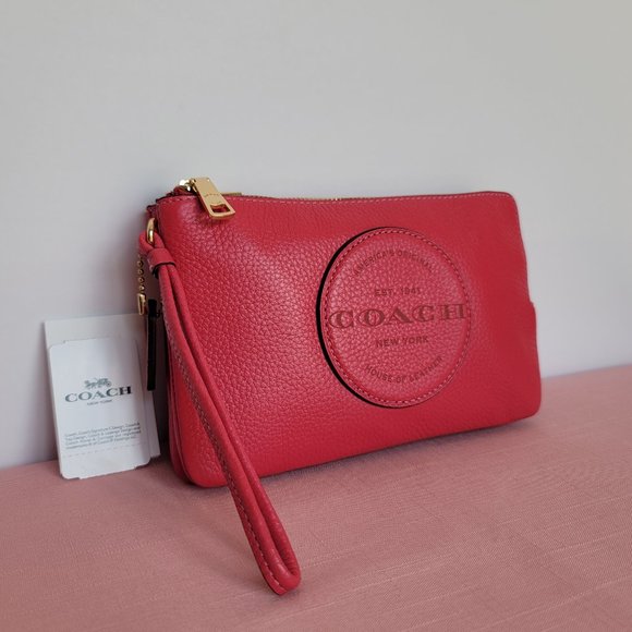 COACH Dempsey Double Zip Wristlet with Patch - Fuchsia color 🎈$98. ⭐ - Picture 3 of 16